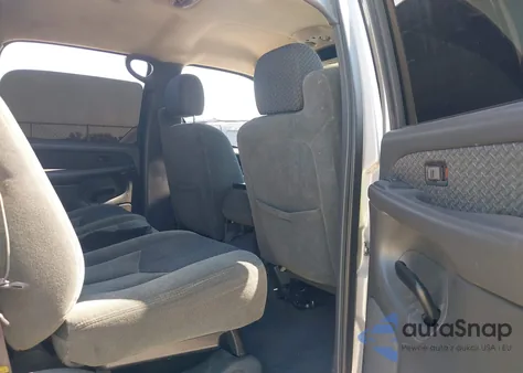 2005 Chevrolet Avalanche 1500 Z66 from USA, damaged, VIN 3GNEC12Z45G273984